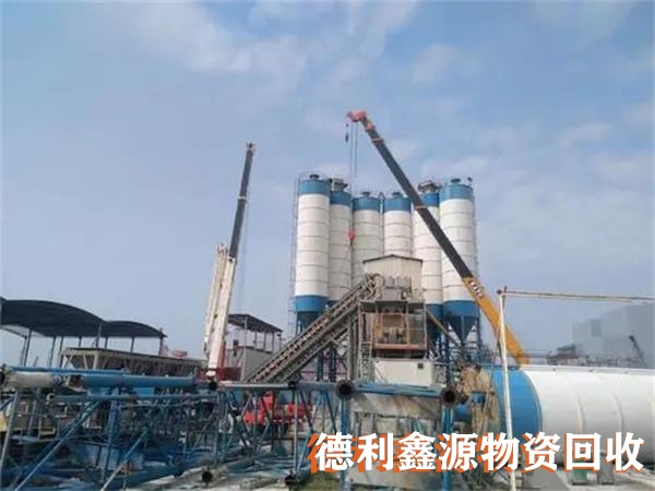 專(zhuān)業(yè)攪拌站拆除，攪拌整體回收，攪拌站回收價(jià)格